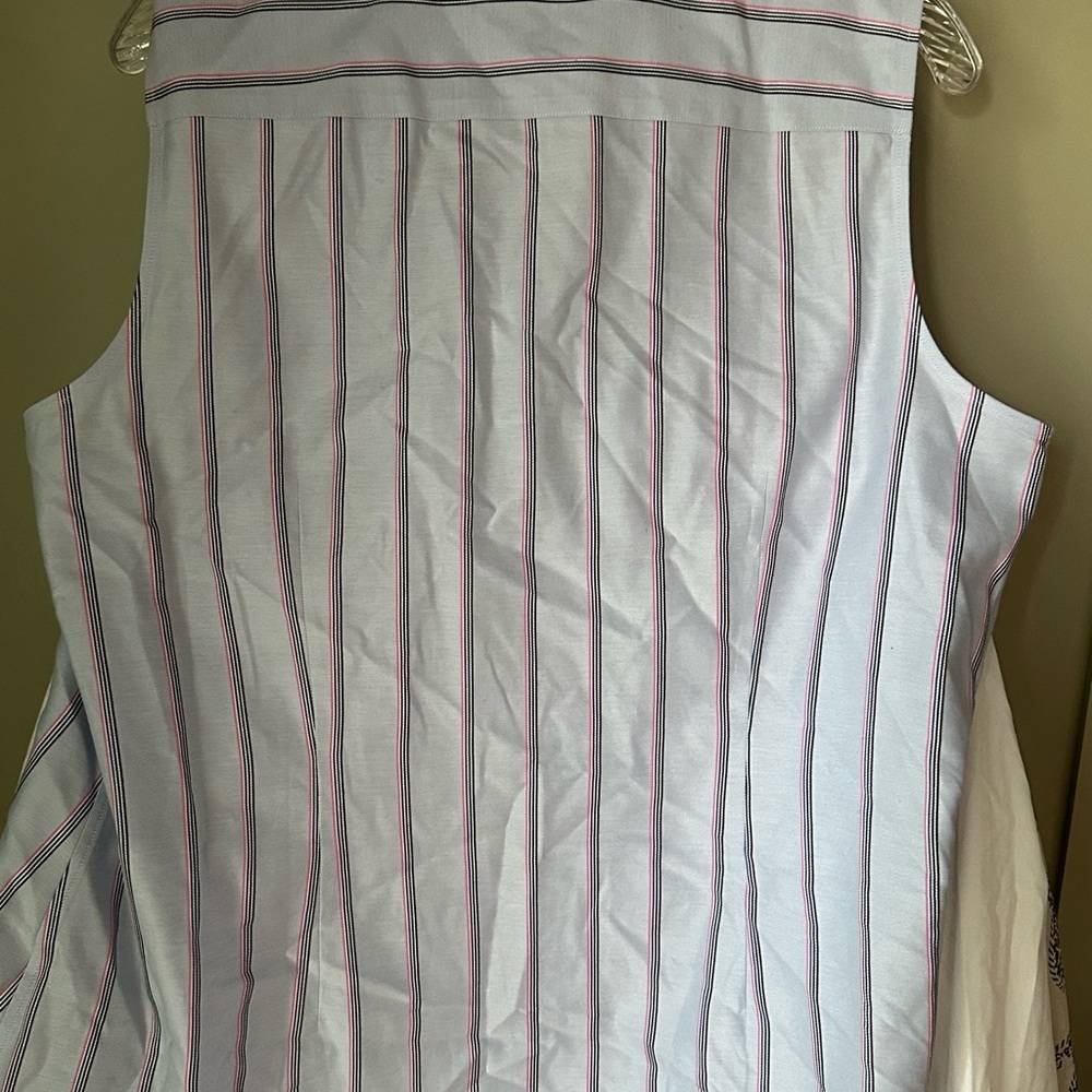 EUC Talbots Sleeveless Striped Blue Blouse, Sz 14. Great under a suit. - Picture 8 of 9